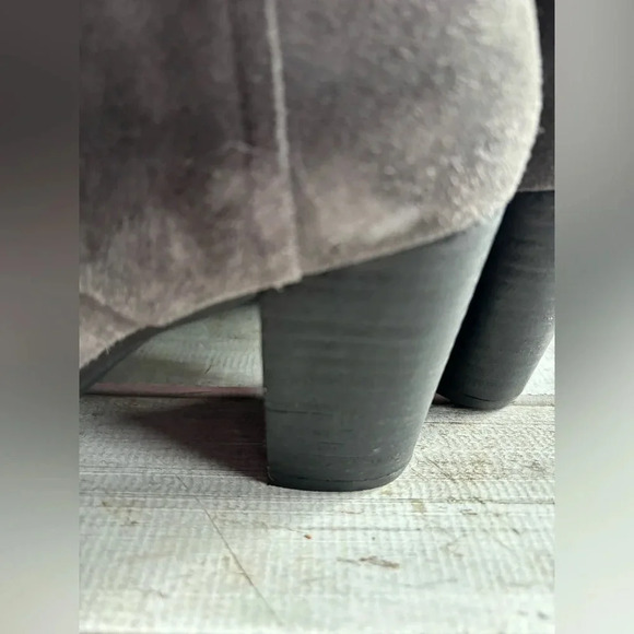 Koolaburra by Ugg | Samiah | stacked heel | suede | bootie | W7  *nwob* - Picture 8 of 13